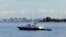 러시아 해안경비대 경비정이 연안 순찰 활동을 하고 있다. (자료사진)