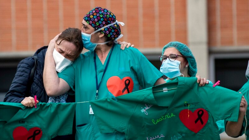 COVID, Working Conditions Likely Cause Worldwide Nursing Shortage