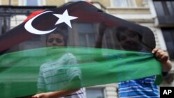 بڕیاره‌ ڕێوڕه‌سمی به‌خاکسـپاردنی ته‌رمی گه‌وره‌ فه‌رمانده‌ی سه‌رهه‌ڵداوانی لیبی له‌ بنغازی به‌ڕێوه‌بچێت