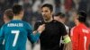 Le chef des arbitres italiens demande à Buffon de faire attention