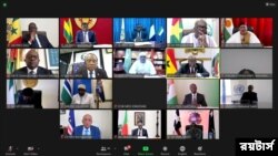 গিনির আর্থসামাজিক রাজনৈতিক পরিস্থিতি নিয়ে ভার্চুয়াল বৈঠক করেন পশ্চিম আফ্রিকান ব্লক একোয়াজ (ECOWAS) নেতৃবৃন্দ। বৈঠকের স্ক্রিনশট - সেপ্টেম্বর ৮, ২০২১- রয়টার্স 