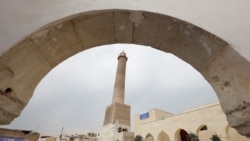 Menara Al-Hadba di Masjid Agung al-Nuri, yang dibangun kembali setelah diledakkan oleh militan ISIS, di Mosul, Irak, 5 Februari 2025. (Khalid al-Mousily/REUTERS)