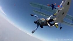 SHORT VIDEO: 9Օ-ամյա մարմնամարզուհու թռիչքը՝ ի պատիվ 9Օ-ամյա թագուհու