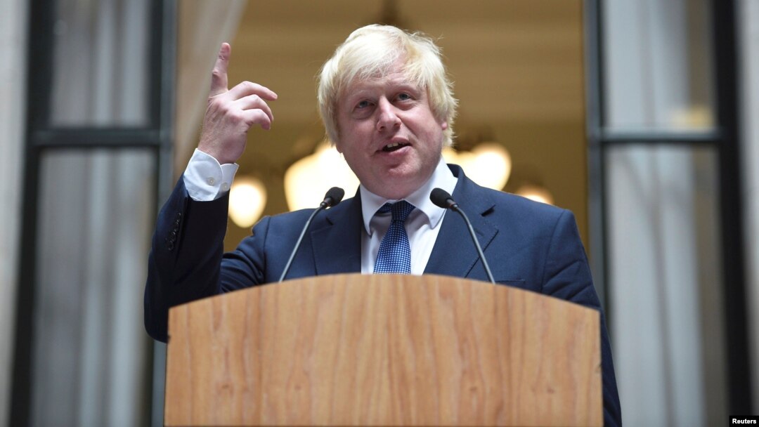 Britain's Foreign Secretary Boris Johnson addresses staff inside the Foreign Office in London, July 14, 2016. 