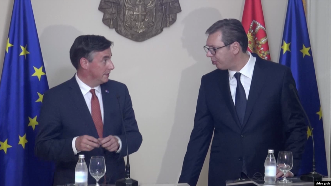 Arhiva - Izvestilac Evropskog parlamenta za Srbiju Dejvid Mekalister i predsednik Srbije Aleksandar Vučić u Beogradu, 14. maja 2018.