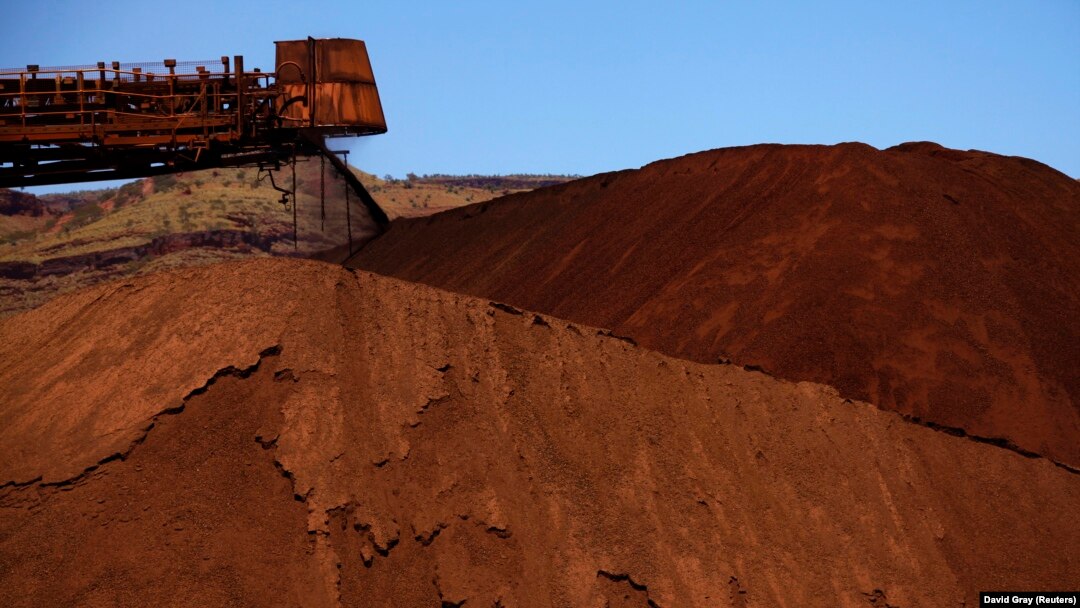 Khai thác khoáng sản của công ty Rio Tinto tại khu vực Pilbara, Tây Australia. 