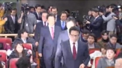 韩国执政党29名议员退党