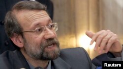 Ketua parlemen Iran Ali Larijani mengatakan optimis bahwa perbedaan antara Iran dan Barat soal program nuklir dapat dijembatani (foto: dok). 