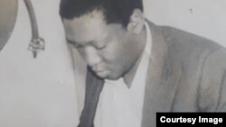 Intathelizindaba yezemidlalo uTendai Ndemera
