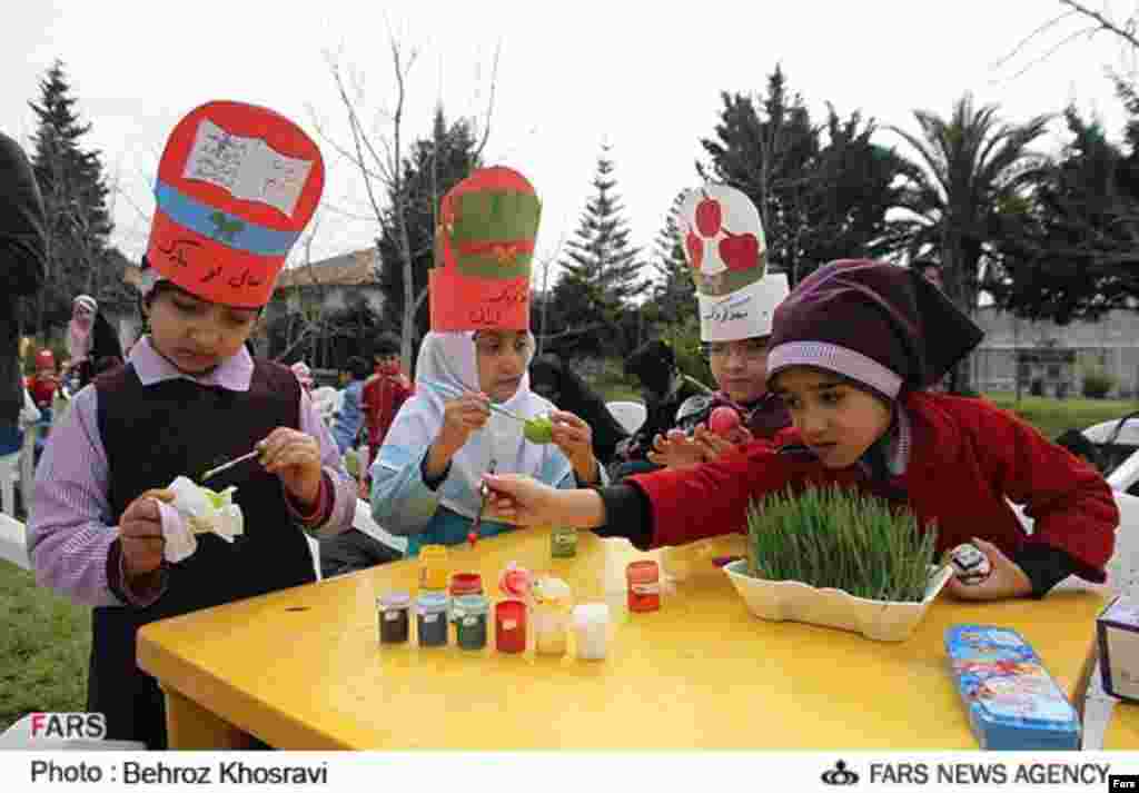 فستیوال تخم مرغ رنگی در مازندران