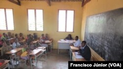 Escola Primária em Inhassoro, Inhambane, Mocambique