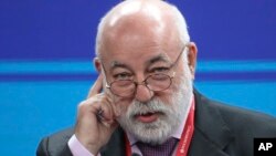 Viktor Vekselberg, konglomerat Rusia yang mengepalai "Renova Group", menghadiri sebuah acara di St. Petersburg, Rusia. (foto: dok)