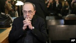 El juicio del cardenal francés Philippe Barbarin inició en el tribunal de Lyon, en el centro de Francia, el 7 de enero de 2019 .