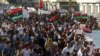 利比亚示威者把武装团伙赶出据点
