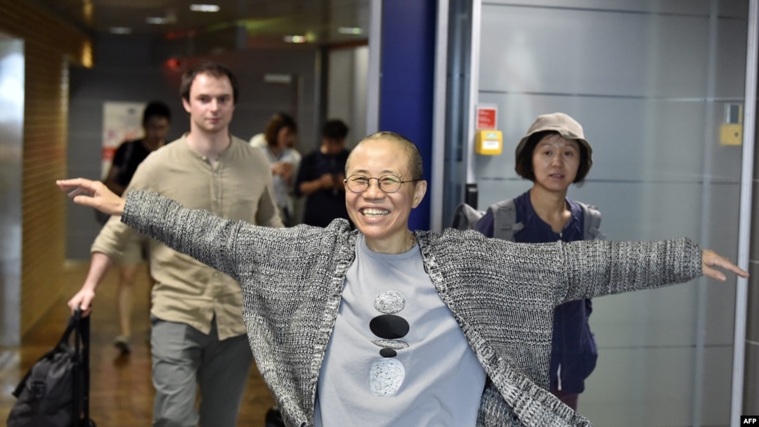 中国诺贝尔和平奖得主、政治异议人士刘晓波的遗孀刘霞于2018年7月10日抵达芬兰赫尔辛基国际机场。