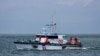 Garda Pantai Taiwan sedang berpatroli di lepas pantai Nangan Township di Kepulauan Matsu, 15 Oktober 2024, sehari setelah China melakukan latihan militer di dekat Taiwan. (Foto: Daniel Ceng/AFP)