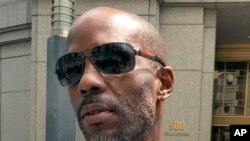 Rapper DMX helps a Maine family with its back-to-school purchases.