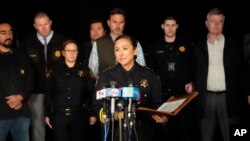 Cảnh sát trưởng Quận hat San Mateo, Christina Corpus, thông tin cho báo chí về vụ nổ súng ở Half Moon Bay, bang California, Hoa Kỳ, vào ngày 23/1/2023.