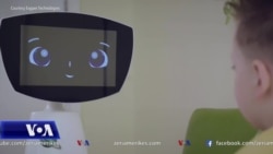 Roboti qetëson fëmijët gjatë vizitave tek doktori dhe dentisti