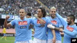 Para pemain tim Napoli dalam sebuah pertandingan. (Foto: Dok)