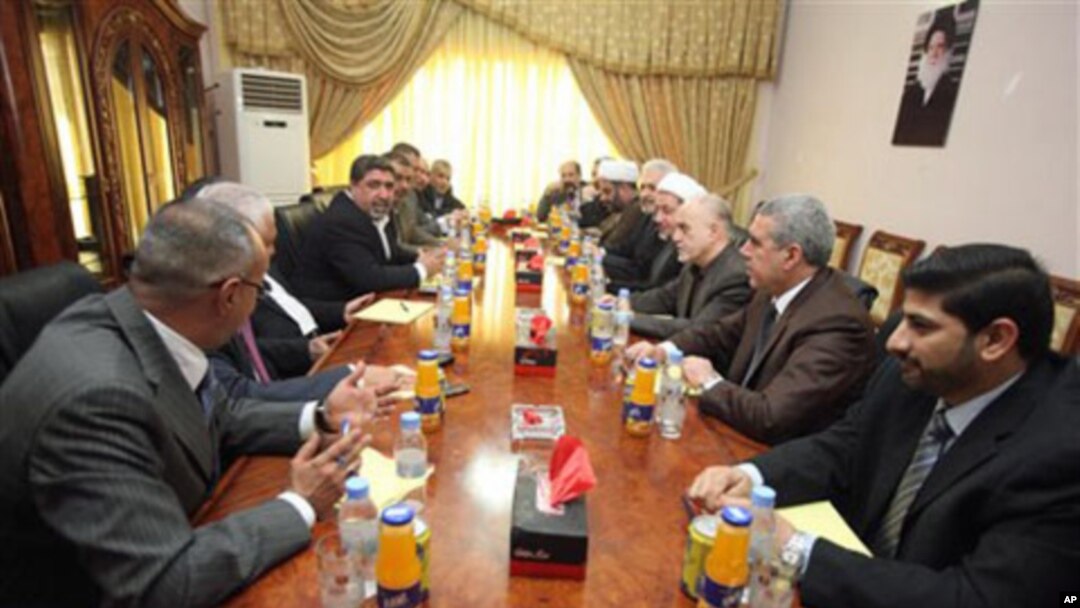 Representatives of Shi'ite cleric Muqtada al-Sadr and Iraqi Prime Minister Nouri al-Maliki's political parties meet in Baghdad, 01 Oct 2010
