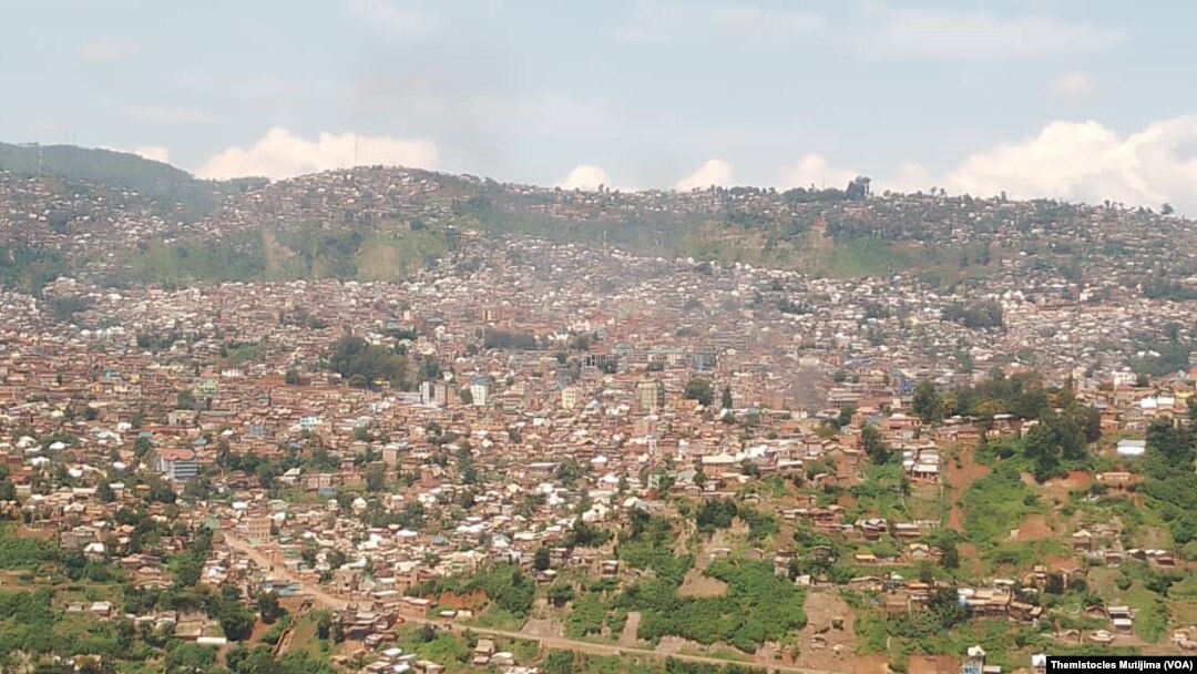 Ino foto yerekana igisagara ca Bukavu, Umumenyeshakuru Themistocles Mutijima yayifashe ari ku ruhande rw'u Rwanda.