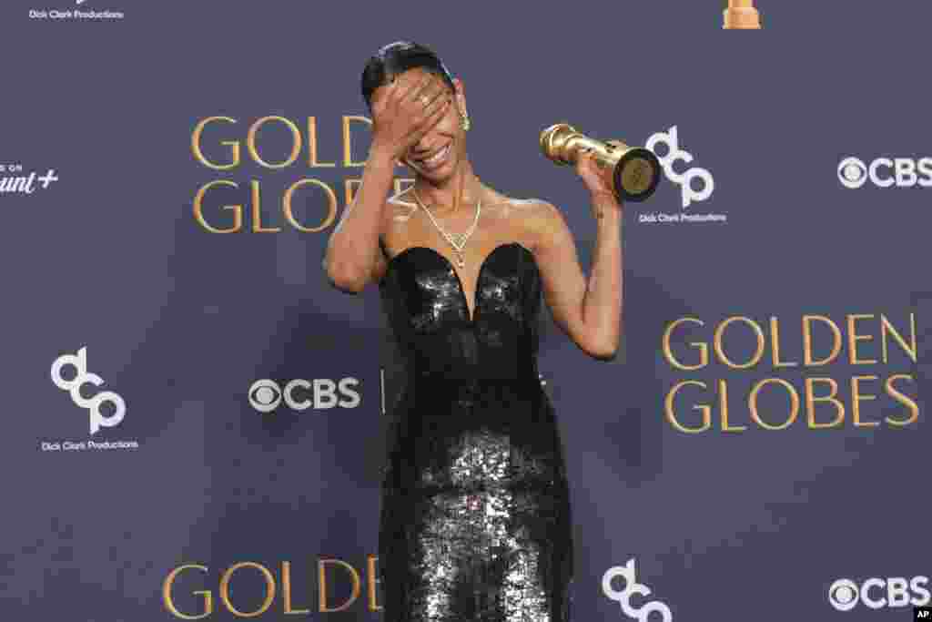 Zoe Saldana poses in the press room with the award for best performance by a female actor in a supporting role in any motion picture for &quot;Emilia Perez&quot; during the 82nd Golden Globes, Jan. 5, 2025, at the Beverly Hilton in Beverly Hills, California.