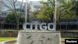 ARCHIVO - Un cartel de Citgo Petroleum se ve en su sede en Houston, Texas, EEUU, el 11 de enero de 2024.