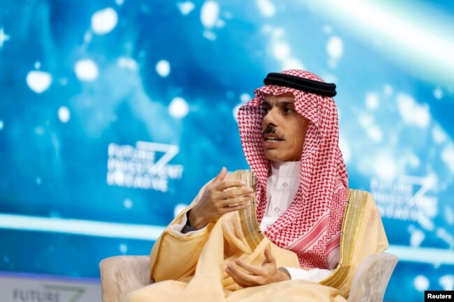 سعودی وزیر خارجہ شہزادہ فیصل بن فرحان فیوچر انویسٹ منٹ انیشی ایٹیو فورم کے دوران تقریر کرتے ہوئے ، فوٹو رائٹرز،31 اکتوبر 2024