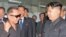 El fallecido líder norcoreano Kim Jong Il con el sucesor designado Kim Jong Un en Pyongyang en septiembre de 2011.