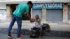 In Time of Crisis, Venezuelans Help the Hungry