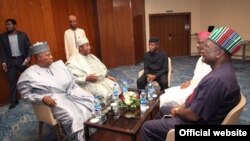 Gwamnan Jahar Borno Kashim Shettima da na Bauchi Muhammed Abdullahi Abubakar da Sanata Rabiu Musa Kwankwaso da gwamnan Benue Samuel Ortom, a wata ziyara da suka kaiwa mataimakin shugaban kasa Prof. Yemi Osinbajo