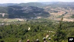 چالاکوانان ده‌ڵێن له‌ ئاکامی پـێـکدادان له‌ باکوری ڕۆژئاوای سوریا 5 که‌س ده‌کوژرێن