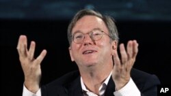 Google အကြီးအကဲ မစ္စတာ အဲရစ်ရှမစ် (Eric Schmidt)။