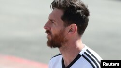 Lionel Messi lors d'un entraînement à Moscou, le 25 juin 2018.