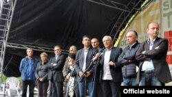 Lideri Demokratskog fronta na protestu u Podgorici (rtcg.me)