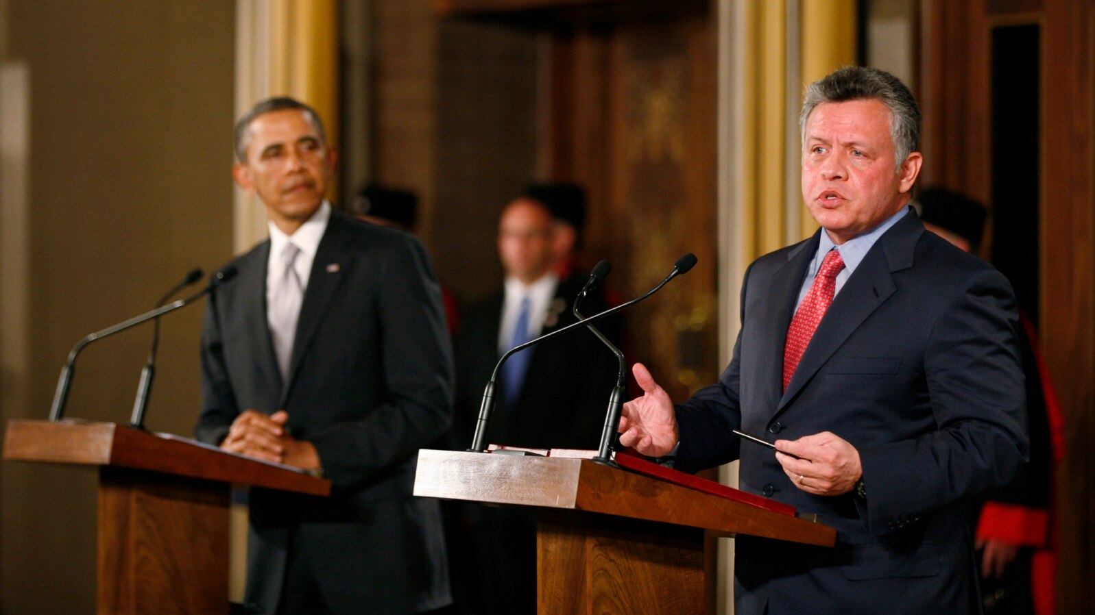 Jordan's King Abdullah speaks during a joint news conference with U.S. President Barack Obama at Al-Hummar Palace in Amman, March 22, 2013. 