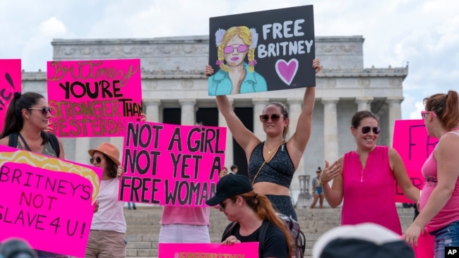 FILE - Fans and supporters of pop star Britney Spears protest at the Lincoln Memorial, during a