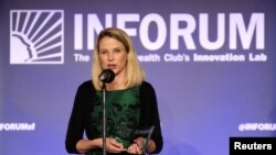 CEO Yahoo Marissa Mayer berbicara di acara Salesforce di the Commonwealth Club, San Francisco, 30 Oktober 2014.