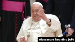 Papa Francisco durante audiência geral no Vaticano, 12 Fevereiro 2025