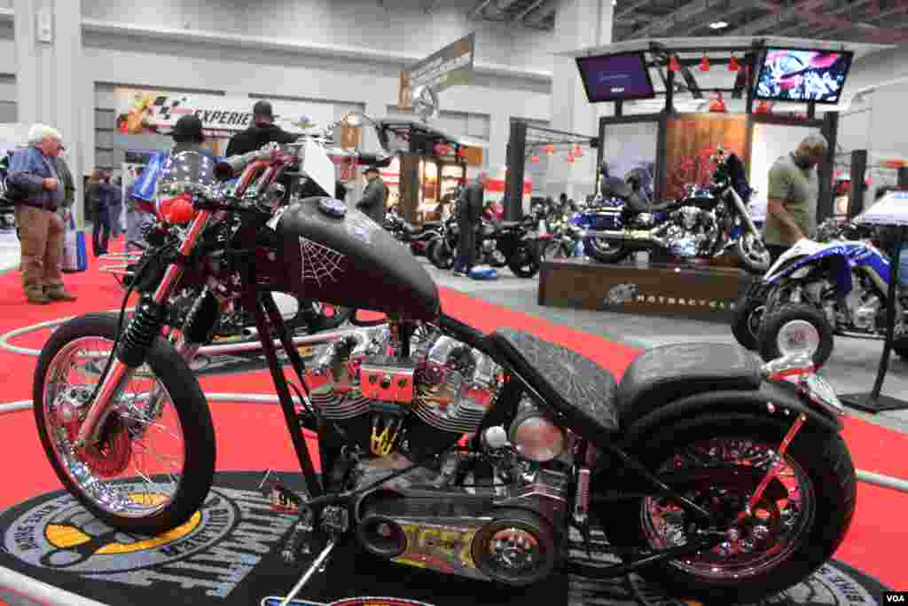 موتورهای سفارشی یا custom made