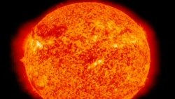 Драматична активност на површината на сонцето