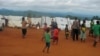 Campo de refugiados moçambicanos em Kapise, distrito de Mwanza, Malawi. 