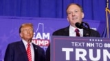 Capres AS Donald Trump dan Lee Zeldin dalam kampanye bersama di Concord, New Hampshire (foto: dok). 