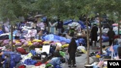 Polisi membubarkan kemah-kemah pelaku unjuk rasa dan memangkap ratusan pelakunya. Tampak dalam gambar kemah di Zuccotti Park, New York (foto:dok).