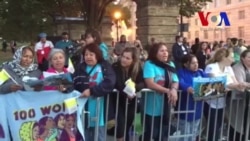 Esperando ver al papa Francisco