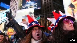 Casi un millón de personas se dieron cita en Times Square para celebrar la llegada del 2011.