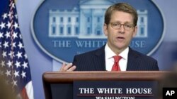 Juru bicara Gedung Putih, Jay Carney (foto: dok). Gedung Putih menyangkal laporan bahwa AS dan Iran sepakat melakukan perundingan langsung soal program nuklir Iran.