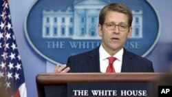 Jurubicara Gedung Putih, Jay Carney hari Senin mengatakan Israel harus menkaji ulang rencana permukiman di kawasan Yerusalem dan Tepi Barat (3/12). 