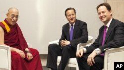 Thủ Tướng Anh David Cameron mở một cuộc họp riêng tư với Đức Đạt Lai Lạt Ma ở London
